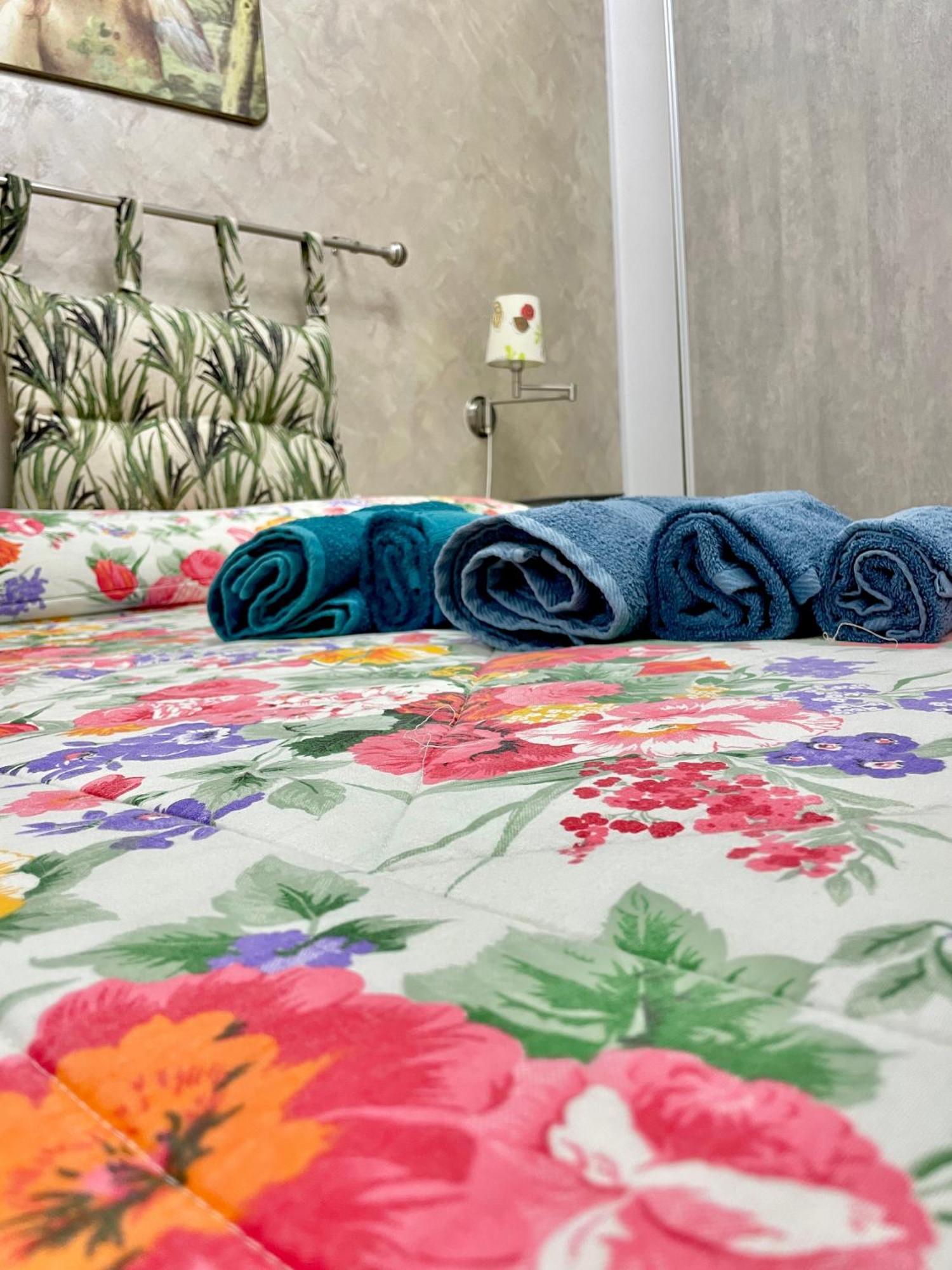 Sinyhouse Apartment แตร์ราซีนี ภายนอก รูปภาพ